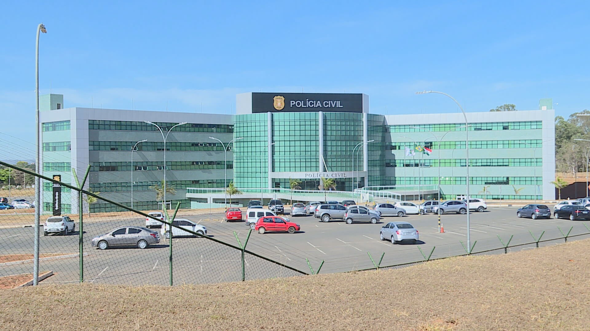 Polícia prende suspeitos por 3 mortes em hospital do DF