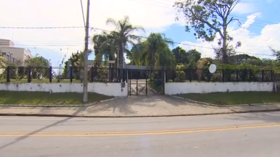 Local onde aconteceu o acidente, em buffet. — Foto: Reprodução/TV Vanguarda