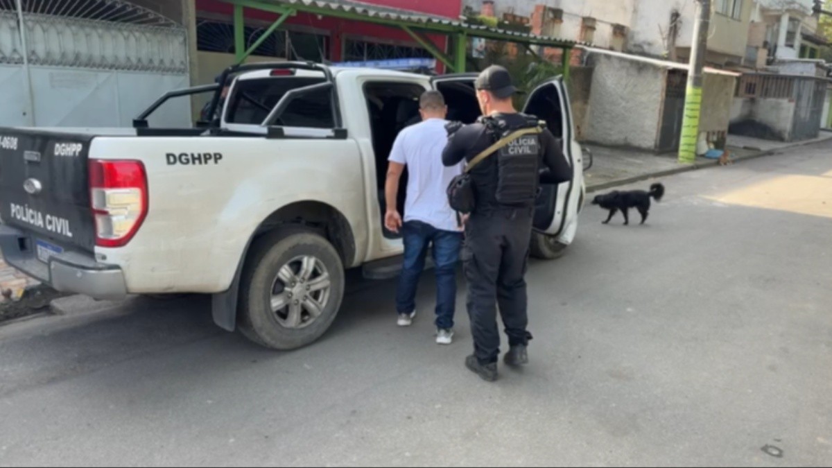 Suspeito de integrar grupo que torturou duas vítimas no Complexo de Israel é preso em Bangu