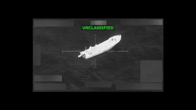 EUA bombardeiam mais dois barcos no Pacífico; 6 morrem