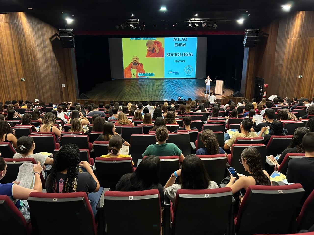 Cursinho popular da Famema abre inscrições para 300 vagas em 'aulão' pré-vestibular gratuito 