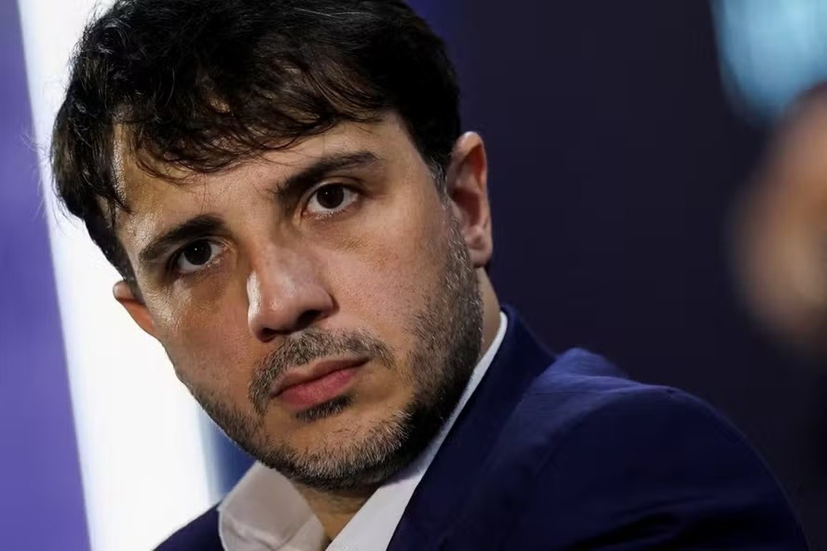 Renan Santos participa de entrevista da Globo nesta quarta-feira; saiba como assistir 