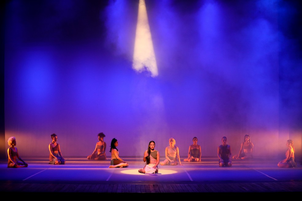 Espetáculo 'Rios Voadores' com o Corpo de Dança do Amazonas. — Foto: Michael Dantas/Divulgação