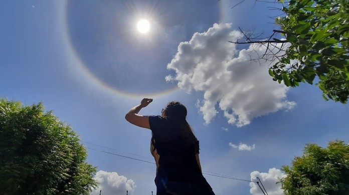 Moradores do Ceará são surpreendidos por 'arco-íris' ao redor do Sol;  entenda fenômeno do halo solar - Ceará - Diário do Nordeste