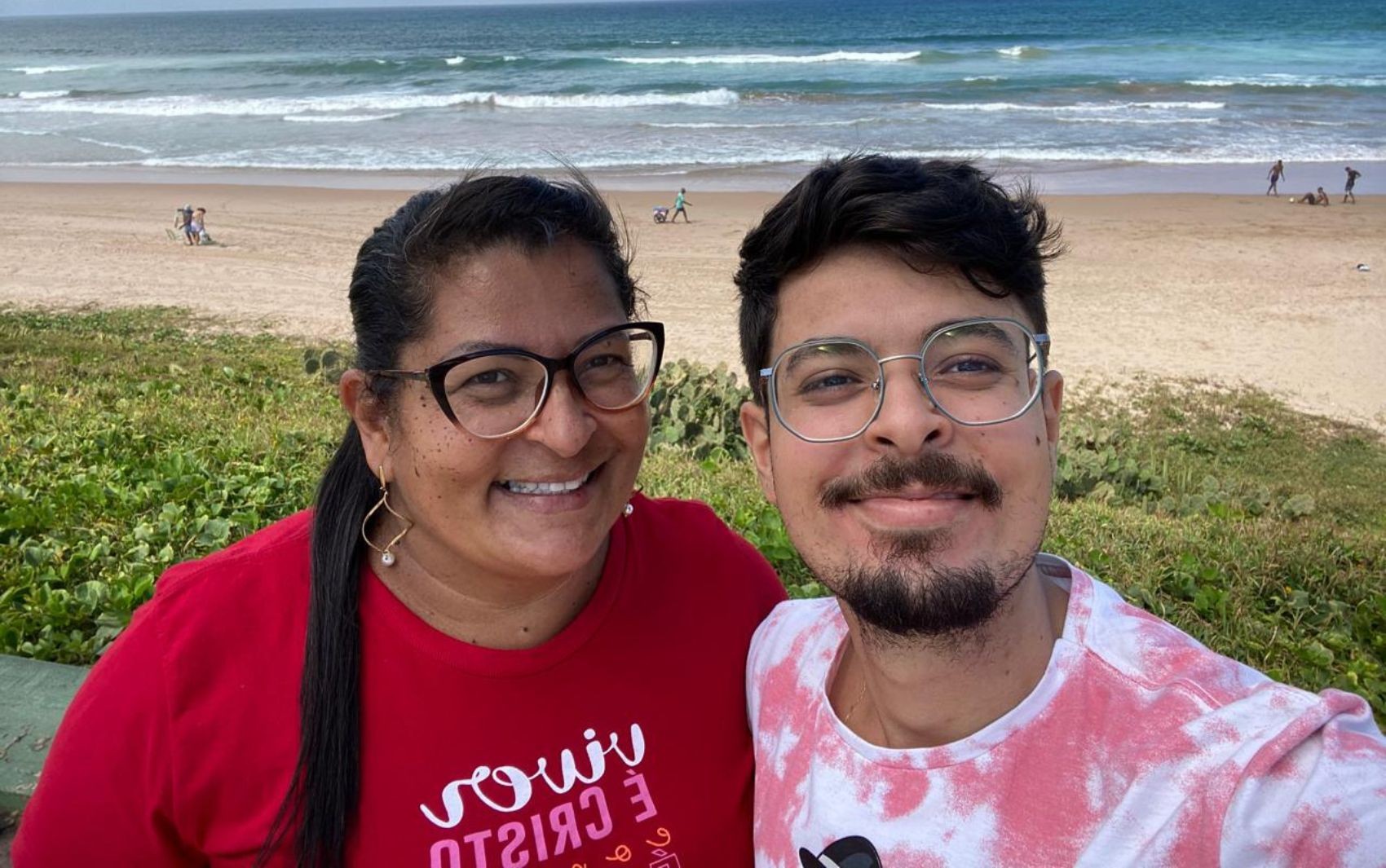 ‘Eu criei ele pra ser forte’, diz sergipana que vai passar primeiro Dia das Mães ao lado do filho transplantado 