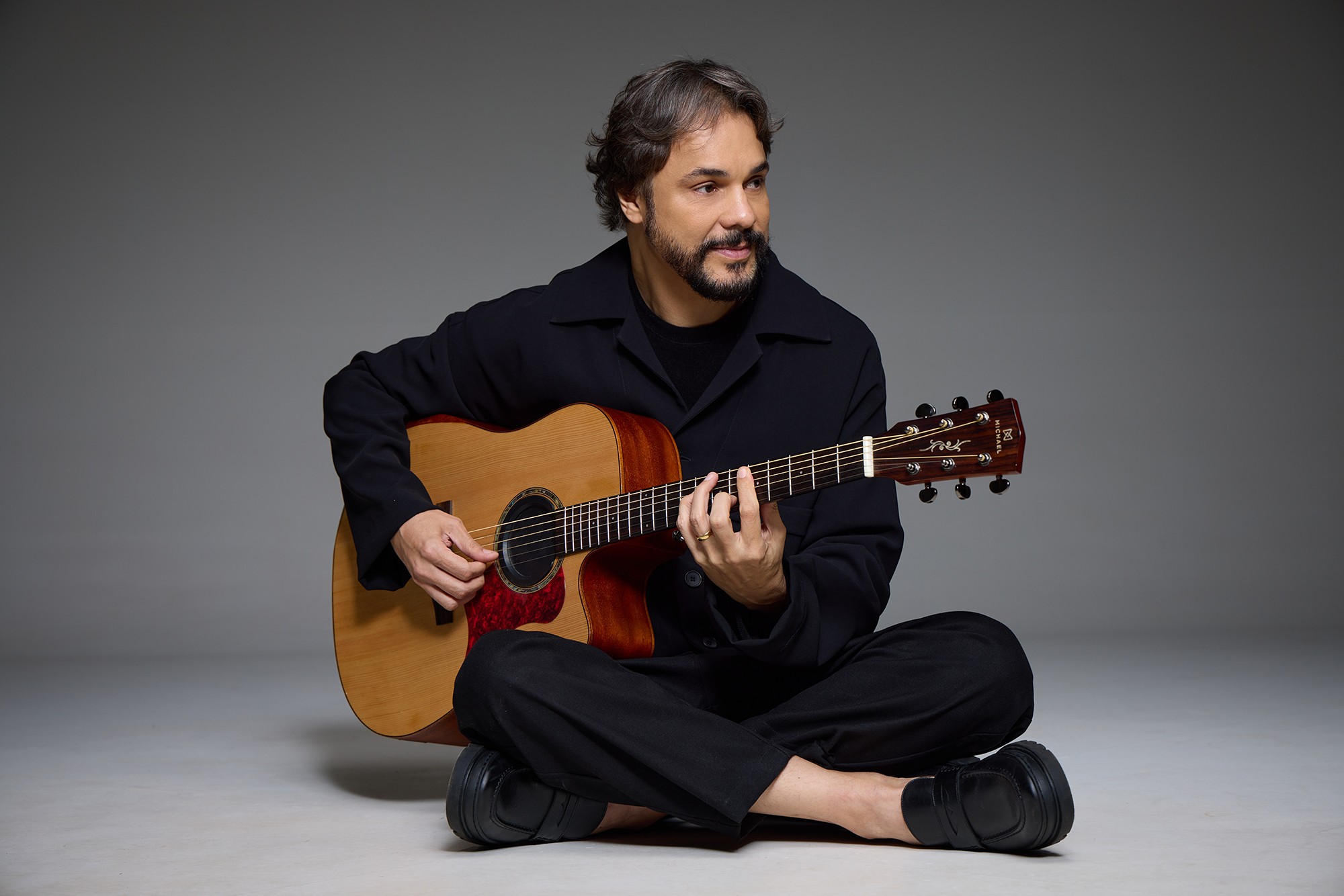 Sobrinho de Lô Borges, Rodrigo Borges persegue 'sonho real' do tio no terceiro álbum, 'Transverso'