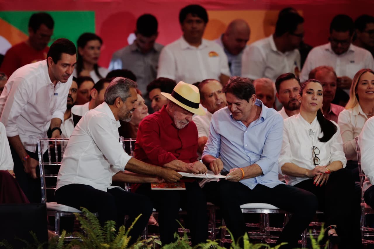 Chapa de Elmano é lançada com uma vaga para o Senado ainda sem candidato definido