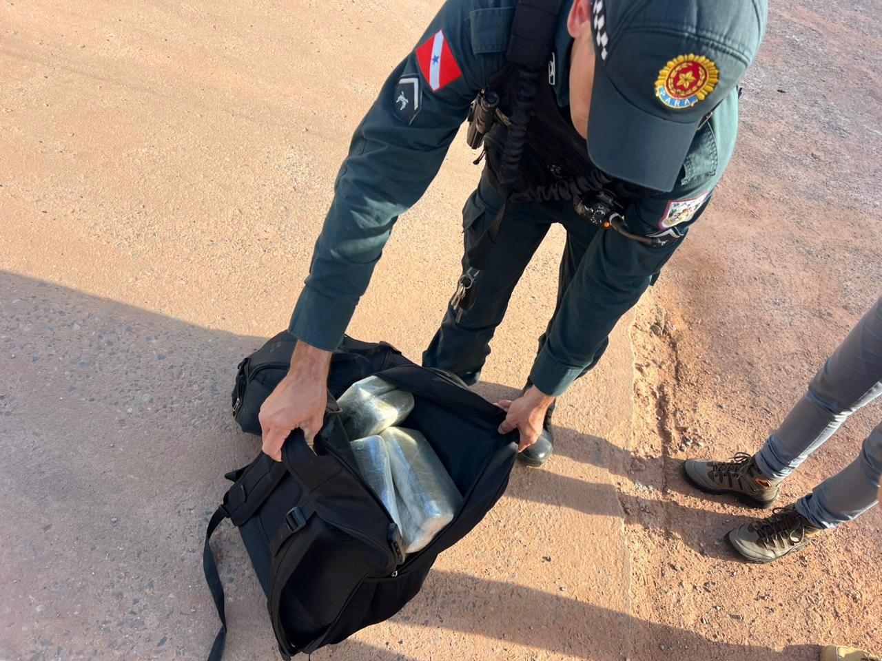 Homem com passagens na justiça por homicídio e tráfico é preso transportando mais de 16 KG de drogas em Santarém
