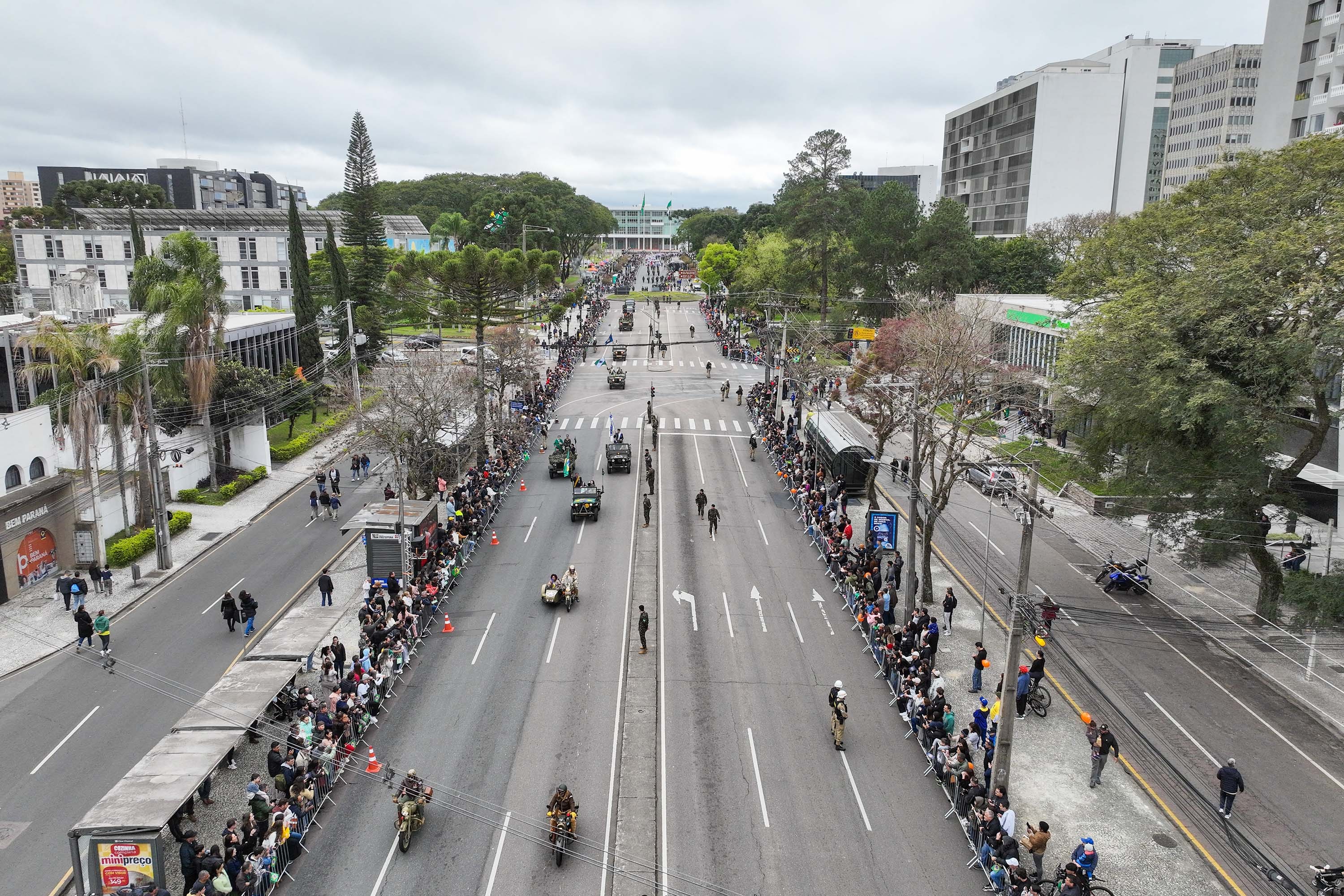 Família procura por homem que desapareceu após ir a desfile do 7 de setembro e descobre que ele foi preso por não pagamento de pensão