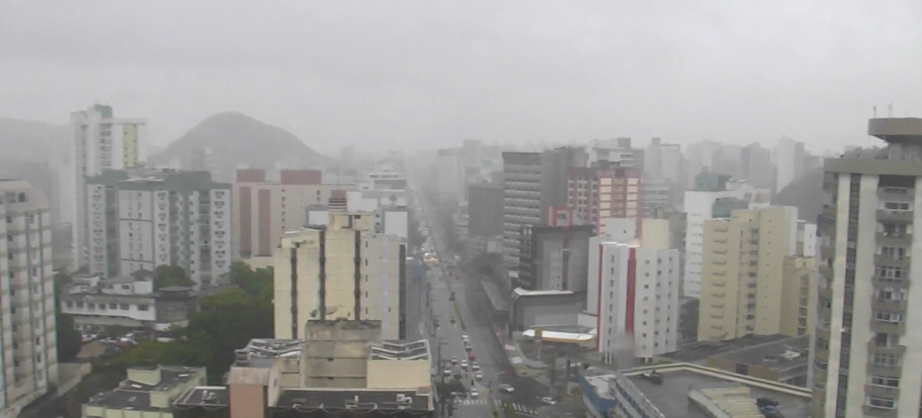 ES recebe novo alerta de tempestade e granizo: veja as cidades e até quando vai chover no estado