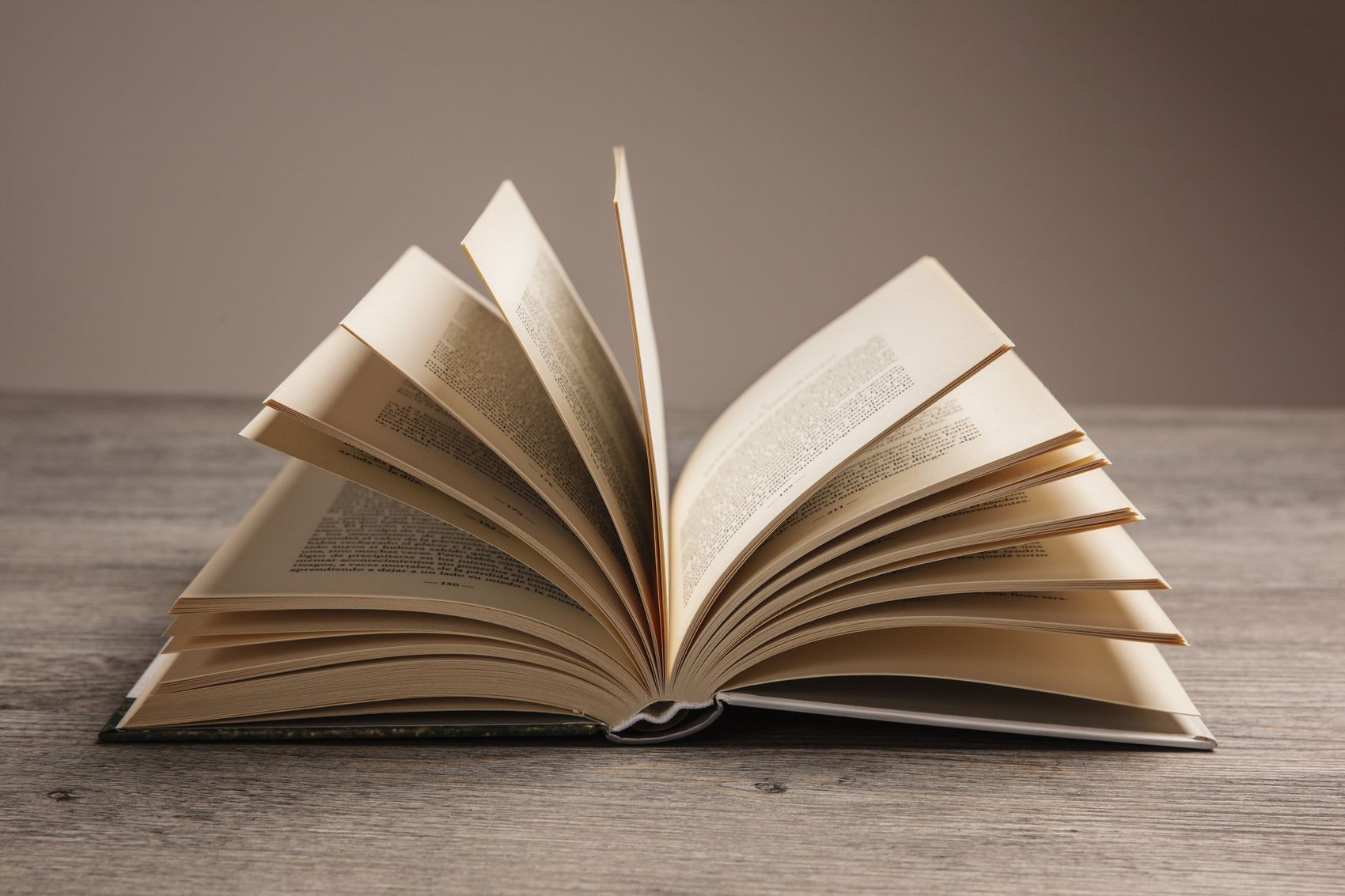 Concurso Literário seleciona 90 textos para publicação coletiva de livro, em Presidente Prudente 