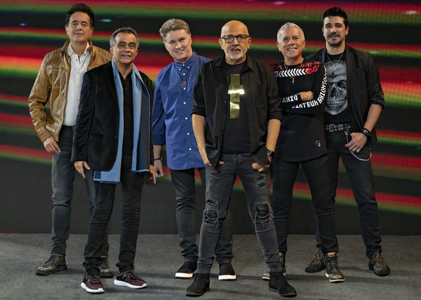 Grupo garagem comemora 40 anos com show no Vale do Capão - Jornal