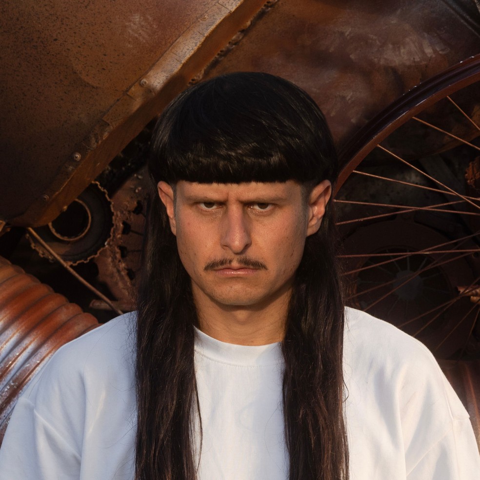 Cantor Oliver Tree está entre as vítimas do acidente de helicópteros no Rio de Janeiro. — Foto: Reprodução