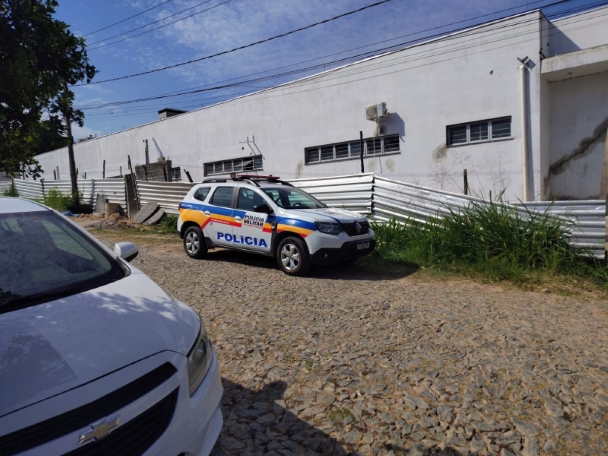 Ladrões furtam aparelho de ar-condicionado e torneiras de dois postos de saúde em Divinópolis em menos de 24 horas