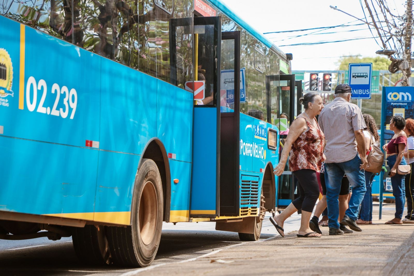 Você sabia? Mulheres e idosos podem embarcar e desembarcar fora do ponto de ônibus após às 22h em Porto Velho