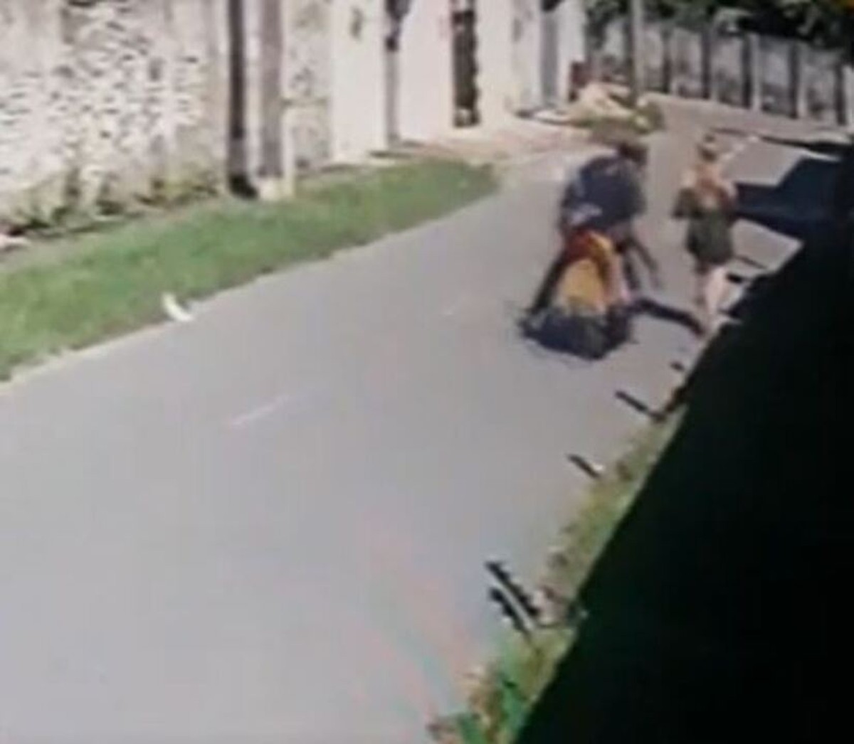 Andando de moto sem calcinha