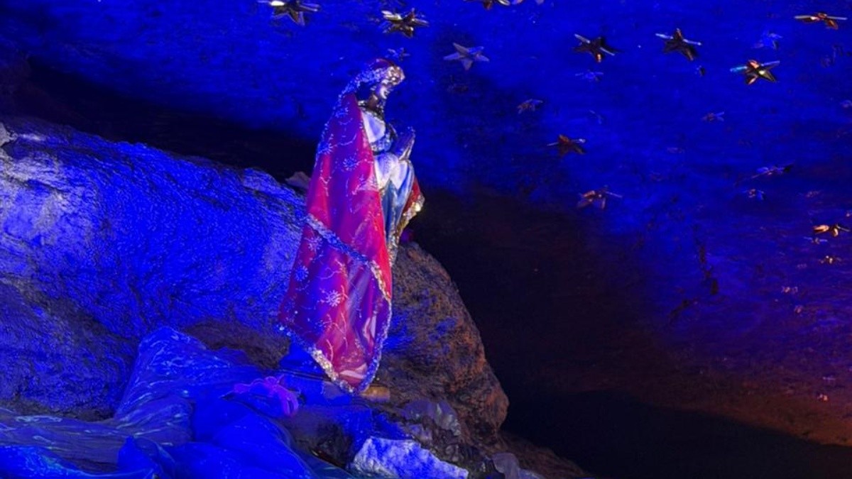 Imagem de Santa Sara Kali volta ao santuário no Arpoador após ter sido destruída por vandalismo