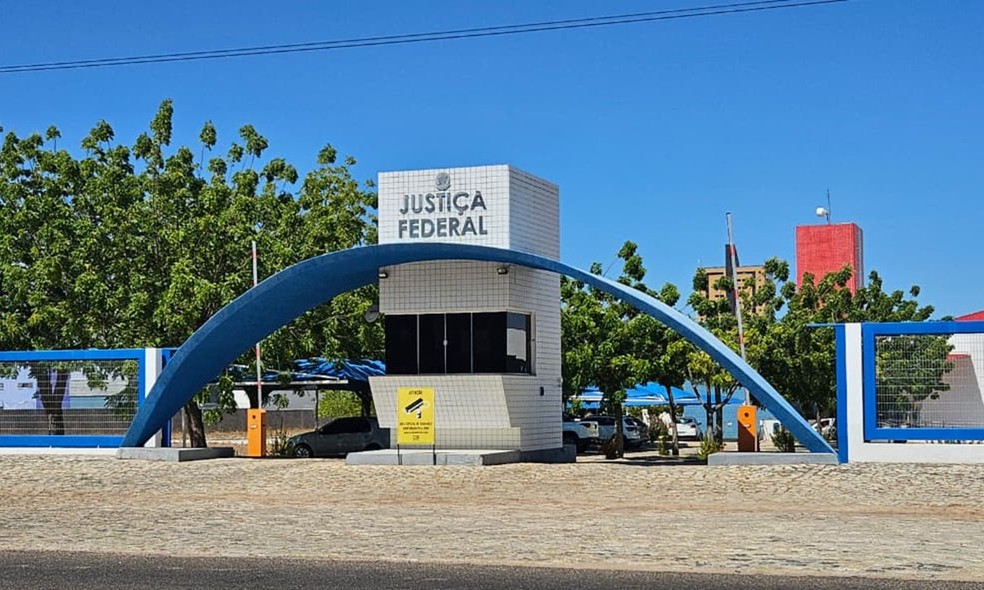 Prédio da Justiça Federal em Mossoró, no Oeste potiguar — Foto: Antonio Dias/Inter TV Costa Branca