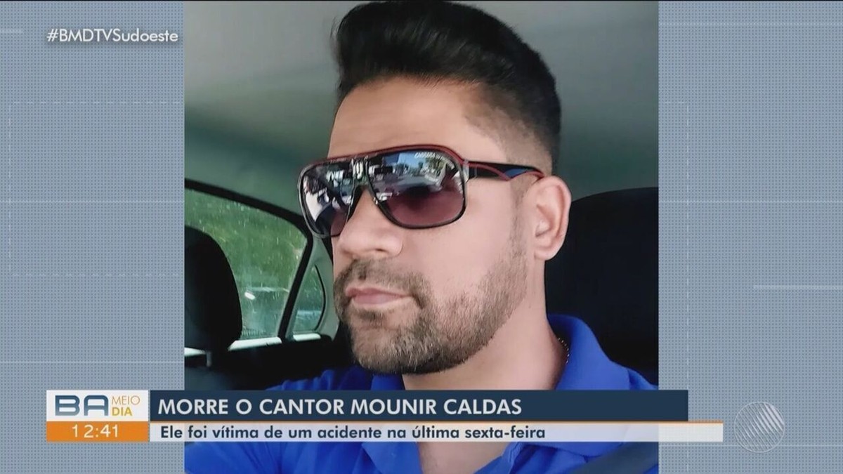 Cantor baiano sofre acidente de moto, é internado e morre devido a complicações