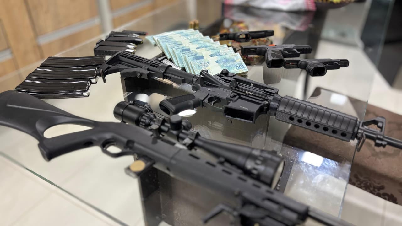 Sete pessoas são presas na BA e uma em GO em operação contra o comércio ilegal e distribuição clandestina de armas e munições
