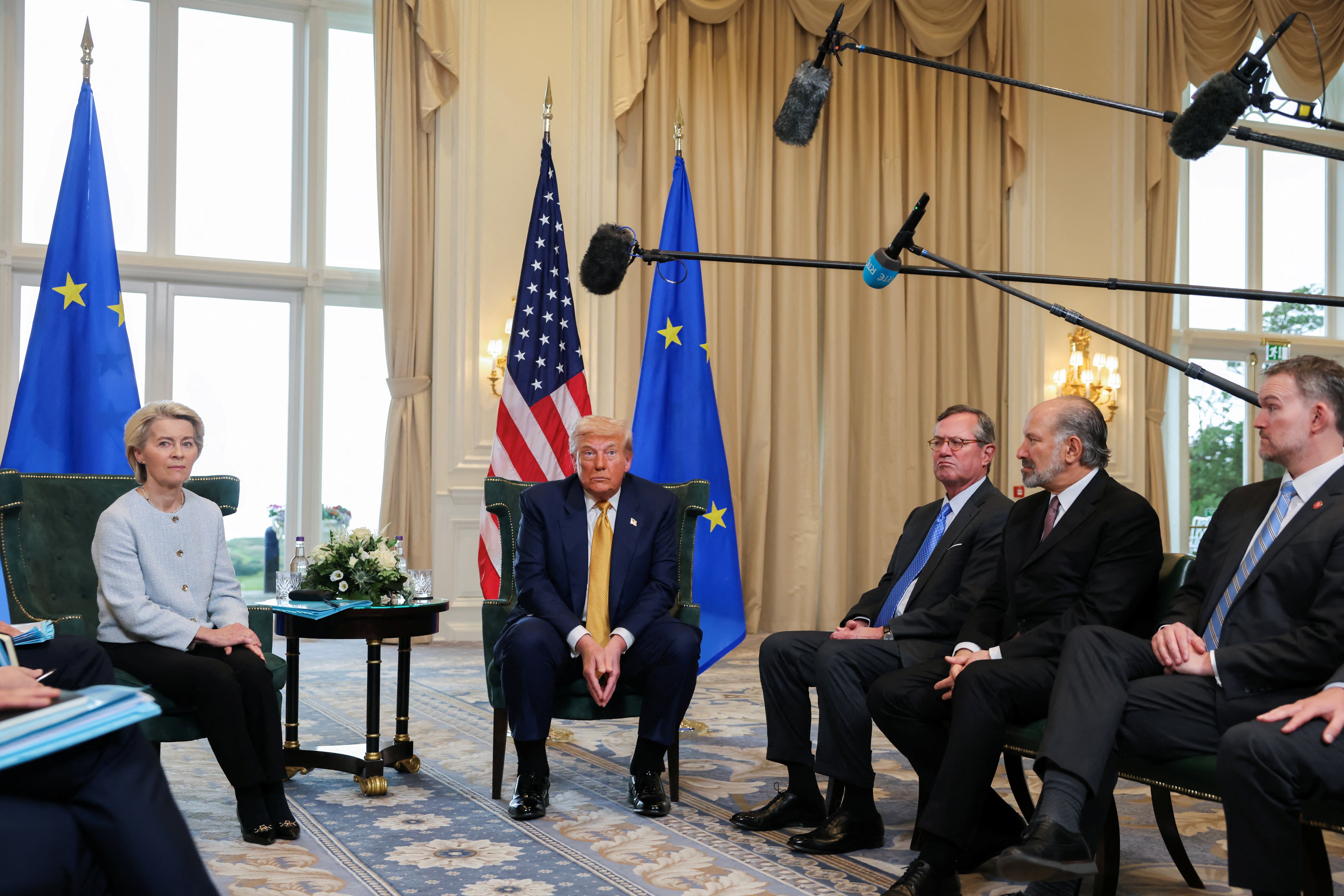 Trump diz que tarifas começam em 1° de agosto, e que há 'boa chance' de acordo comercial com União Europeia
