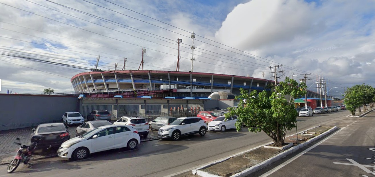 Torcedor do CRB tem traumatismo craniano e amnésia após ser atropelado por viatura da PM em Maceió