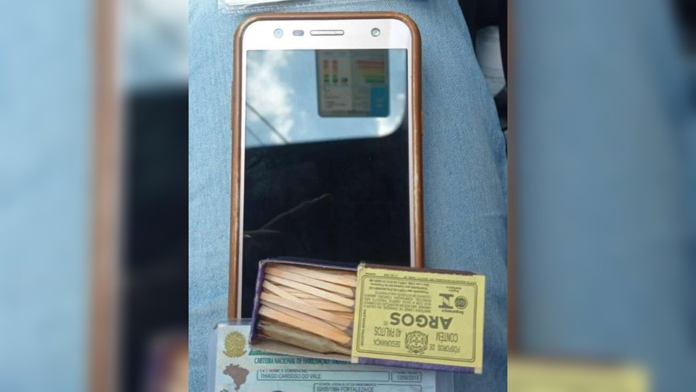 Pastor é preso com cigarro de maconha após furtar celular de freira em hospital — Foto: Divulgação/SSPDS
