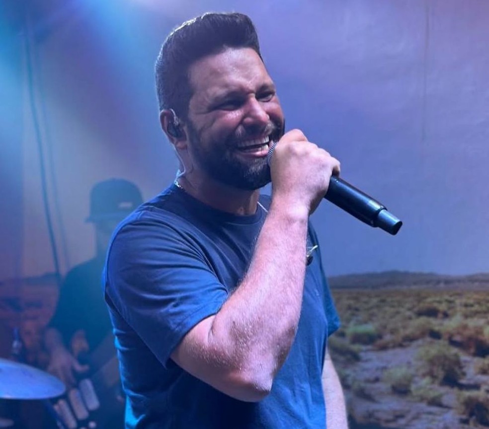 Cantor Christiano durante show  — Foto: Reprodução/Redes Sociais