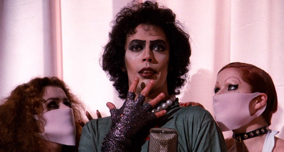 Tim Curry em "Rocky Horror" — Foto: Divulgação