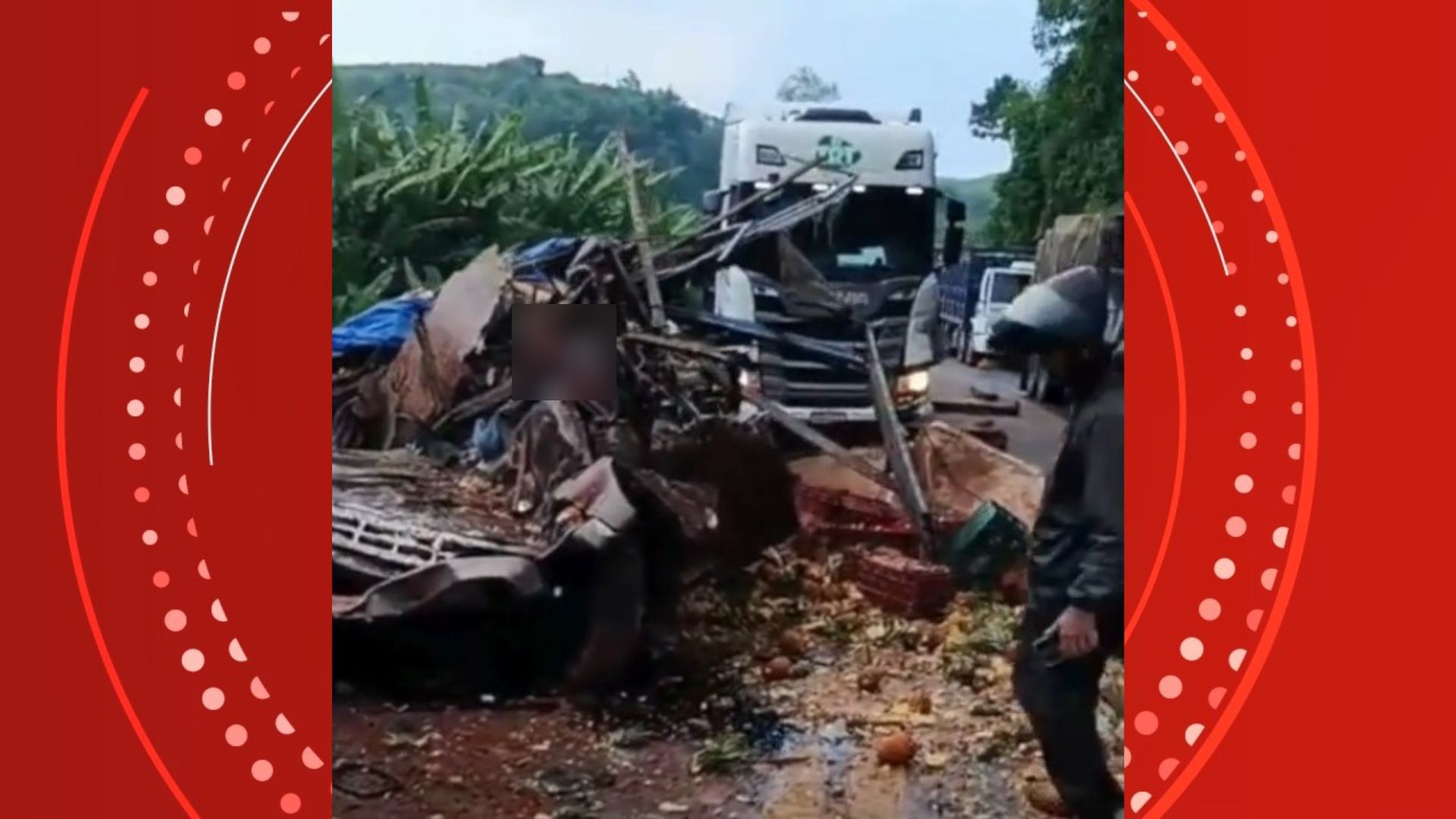Morre terceira vítima de acidente com caminhão de abacaxis atingido por bloco de granito; nora e sogro também morreram