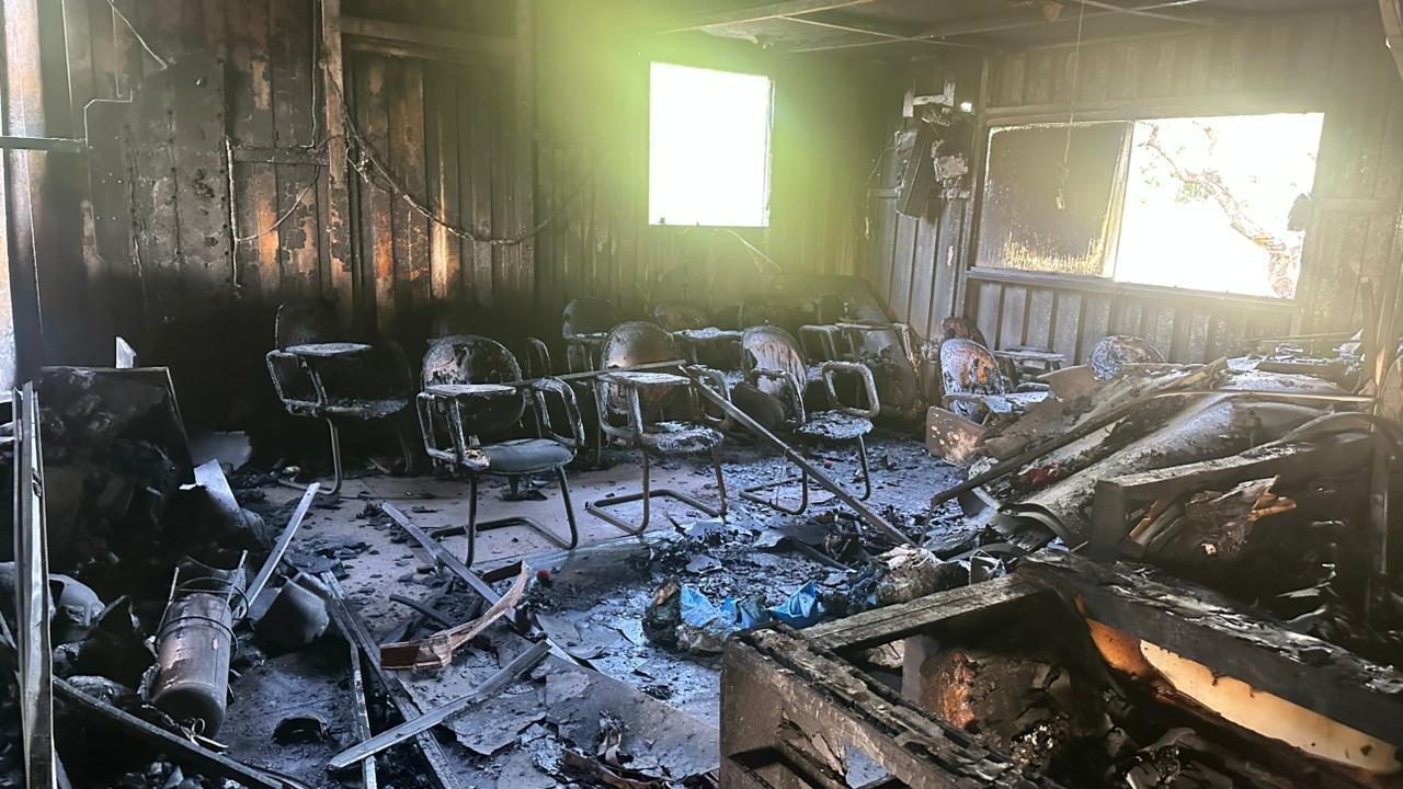 Proprietário relata prejuízo de quase R$ 2 milhões após incêndio destruir escola de paraquedismo em Boituva: 'Não consigo falar sem chorar'