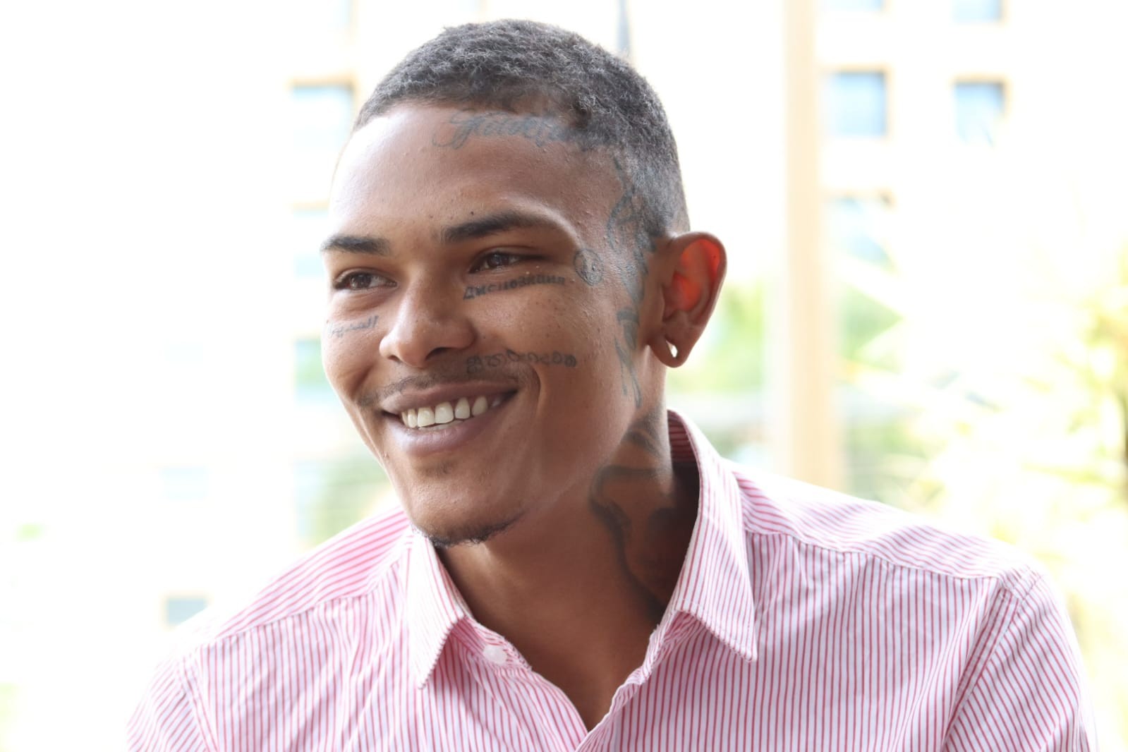 Jovem quer ser o 1º da família em universidade pública