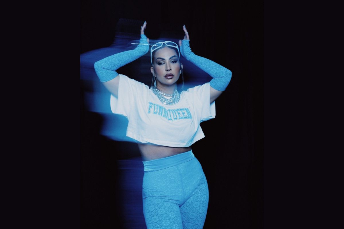 Valesca Popozuda comanda abertura do Carnaval na Esplanada Ferroviária em Campo Grande