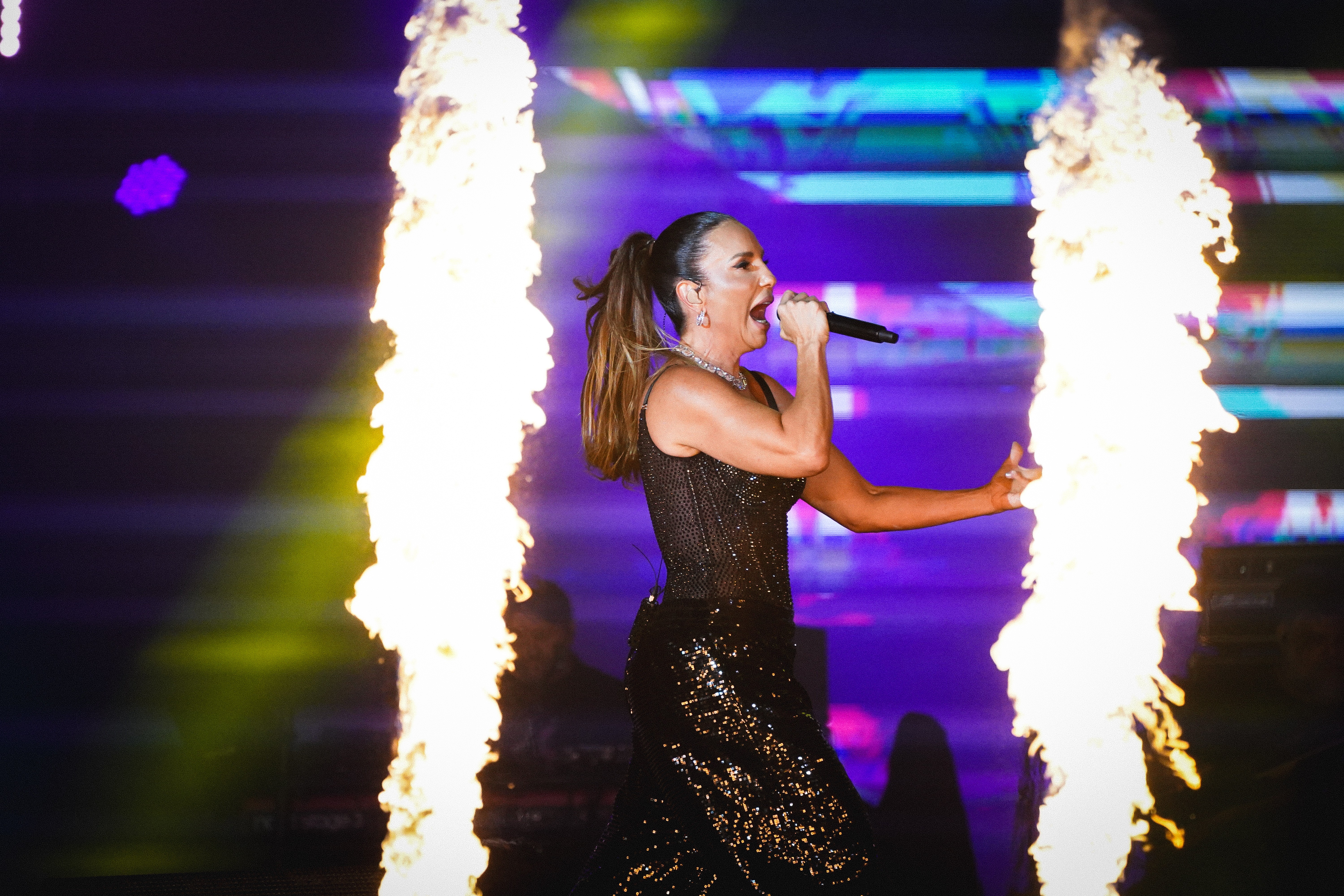 Tributo ao Pop no Rock in Rio é marcado por feats emocionantes e ausências de popstars 