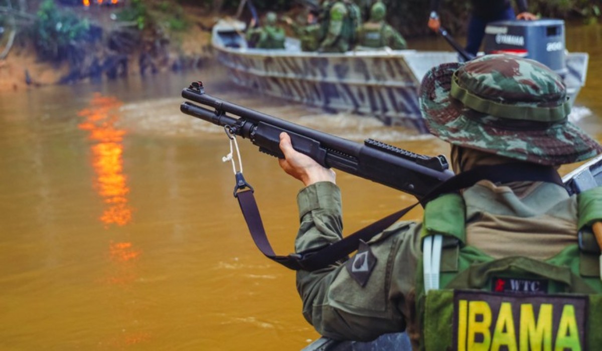 Agentes do Ibama sofrem emboscada em operação contra extração ilegal na Terra Indígena Tenharim-Marmelos no Amazonas
