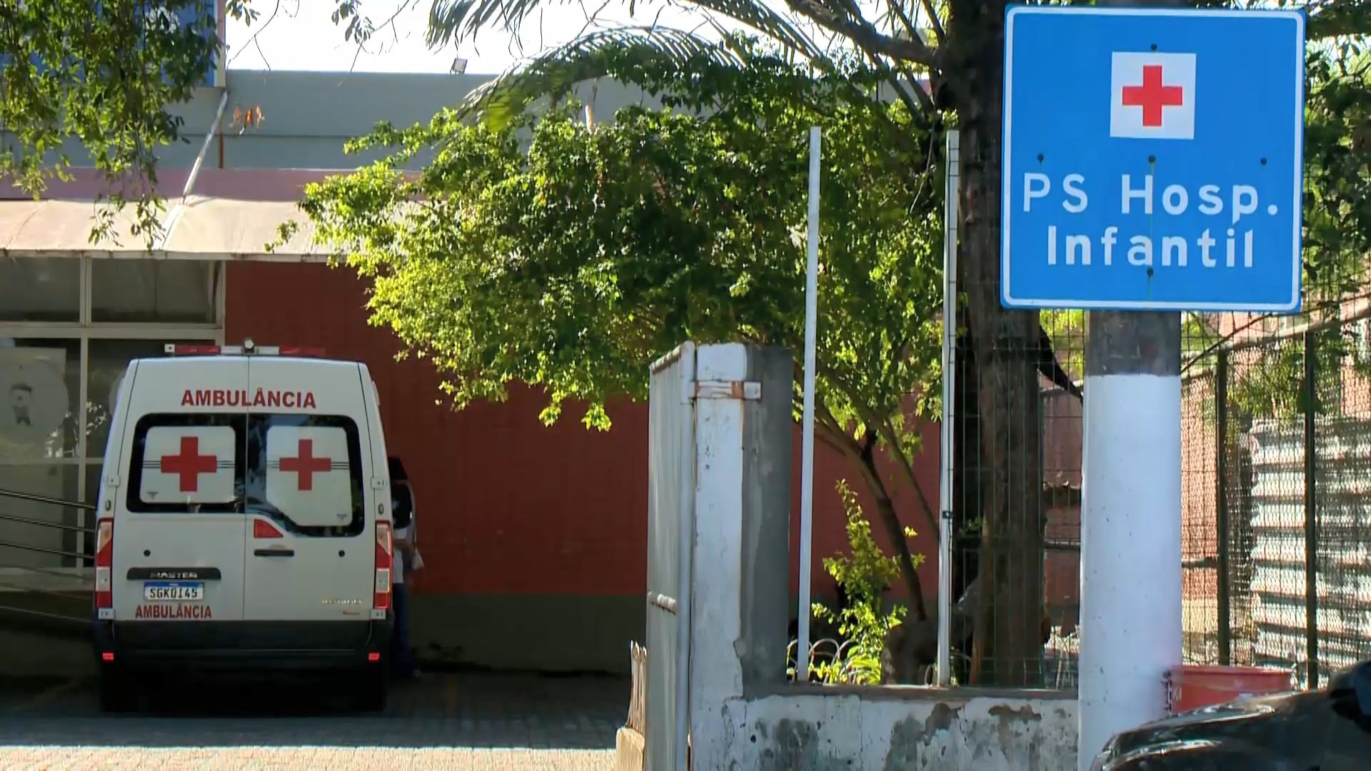 Bebê de 2 meses é internado com suspeita de traumatismo craniano após briga entre os pais na Serra