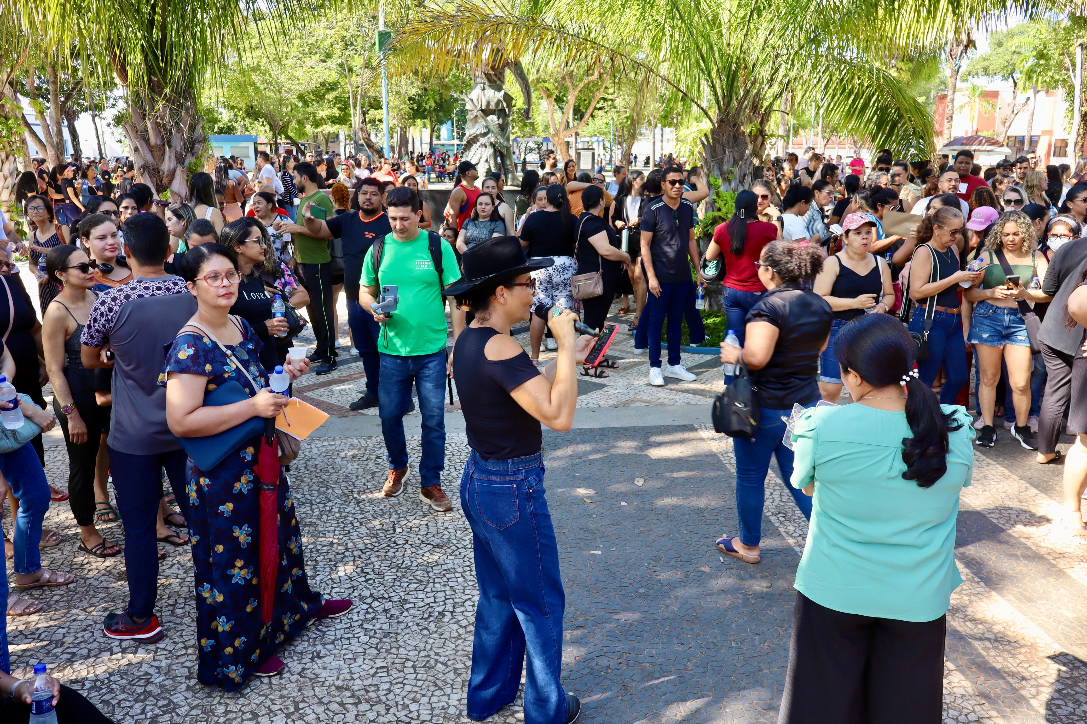 Greve da Educação municipal: após multa da Justiça, previsão é que aulas voltem na quinta (5), diz Sinteac