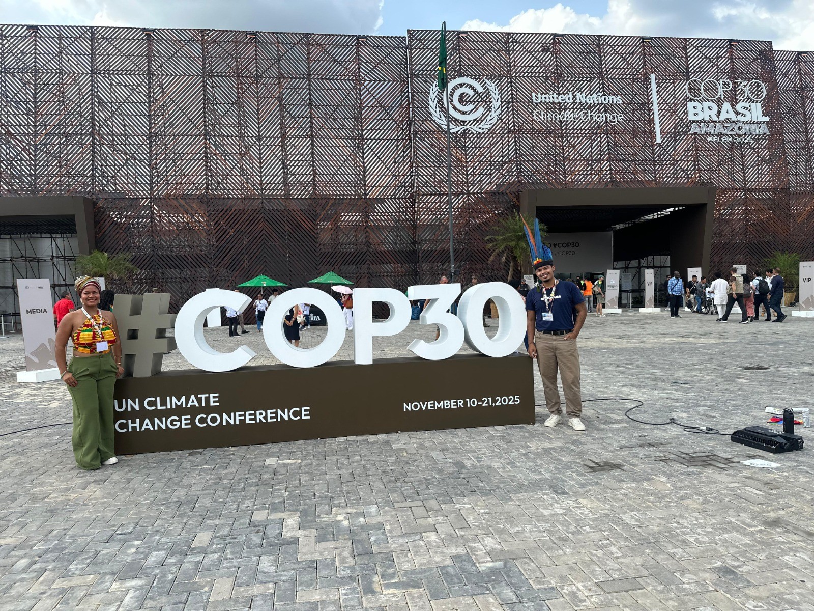 Jovens apresentam impactos da crise climática em Roraima durante COP30