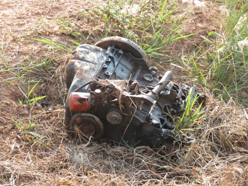 Homem morreu após colisão entre carro e motoniveladora em Dracena (SP) — Foto: Jorge Zanoni