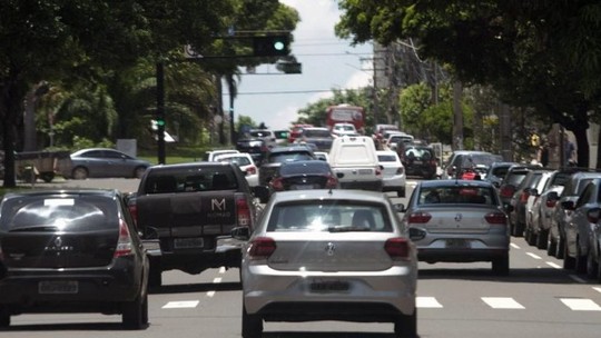 IPVA e Licenciamento: Débitos podem ser pagos em blitz e motoristas se livram do guincho