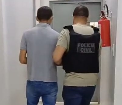 Criança relata em carta abusos sexuais sofridos por companheiro da avó no AC: 'Só quero voltar a ser feliz'