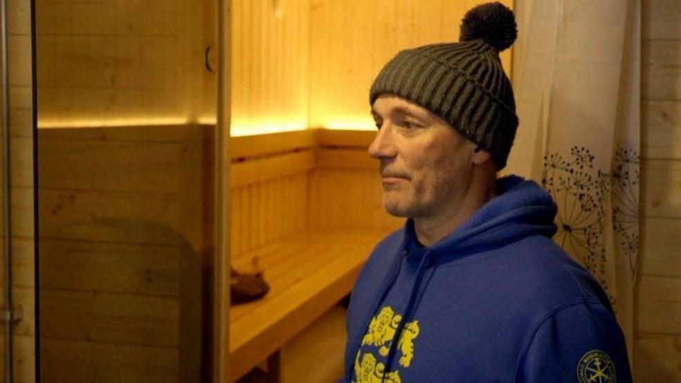 Saunas móveis foram solicitadas pelos soldados ucranianos. Mas qual o motivo? — Foto: BBC