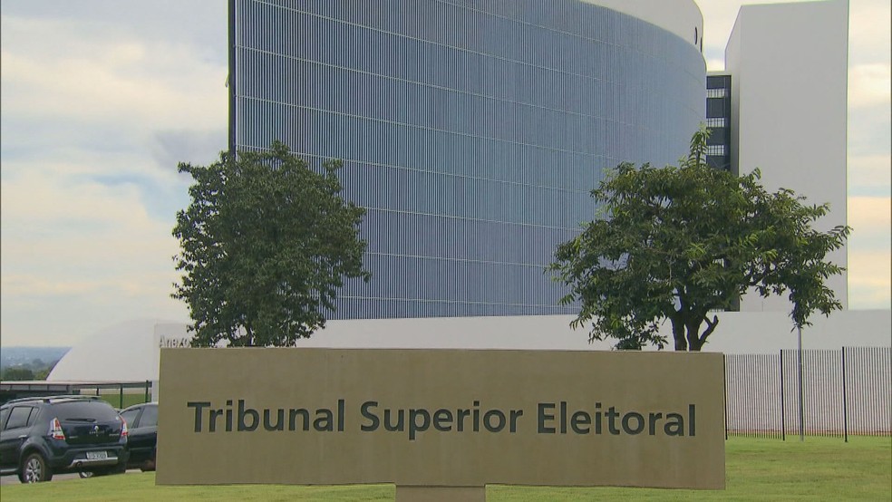 Fachada da sede do Tribunal Superior Eleitoral, em Brasília — Foto: Reprodução/TV Globo