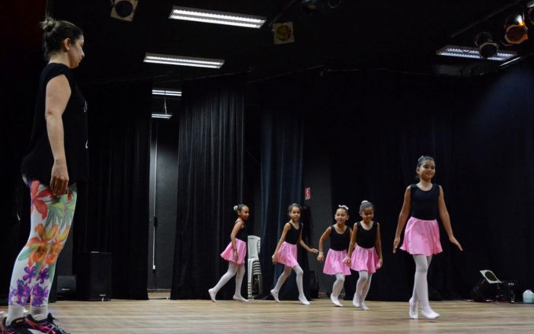 Programa 'Arte de Viver' abre inscrições para seleção de 55 técnicos em Feira de Santana; confira