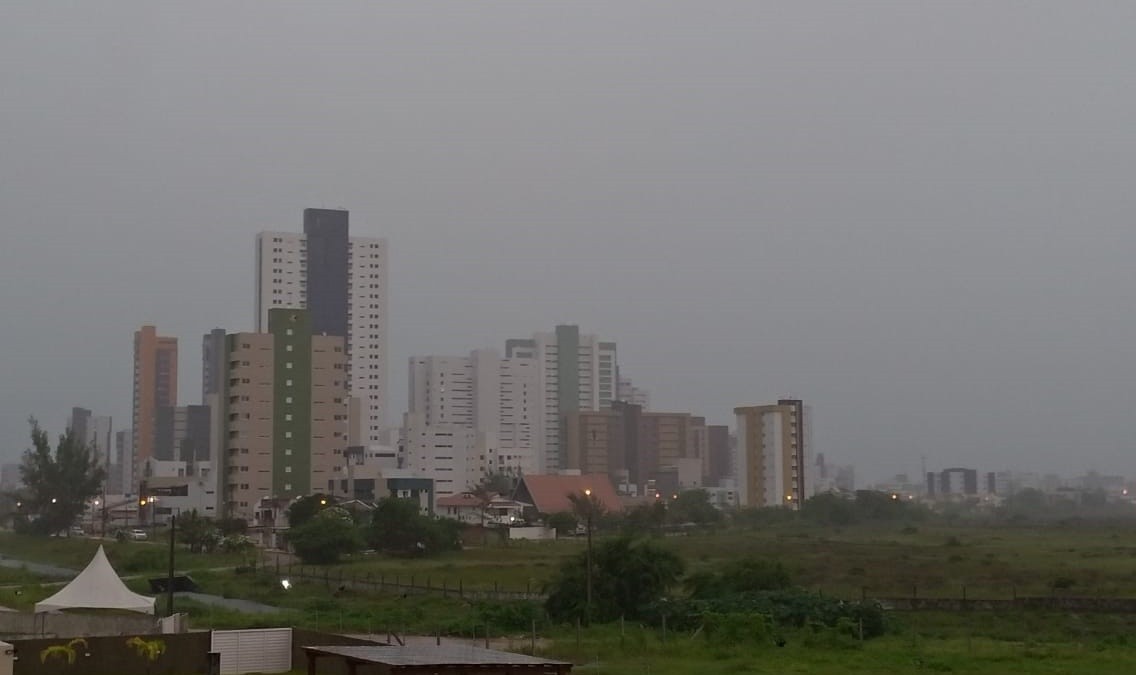 Inmet emite alerta de chuvas intensas para João Pessoa e mais 65 cidades; veja lista 