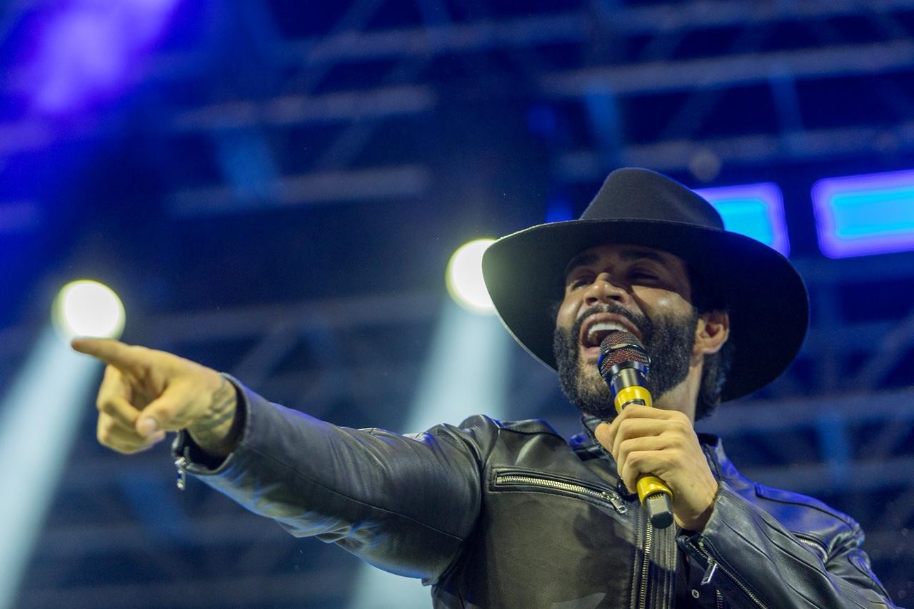 Gusttavo Lima se apresenta na noite de encerramento do Limeira Rodeo Music 2026 — Foto: Thomaz Marostegan/g1