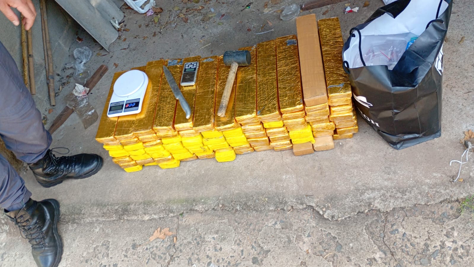 Polícia Militar apreende mais de 85 quilos de maconha em bairro de Itatiba