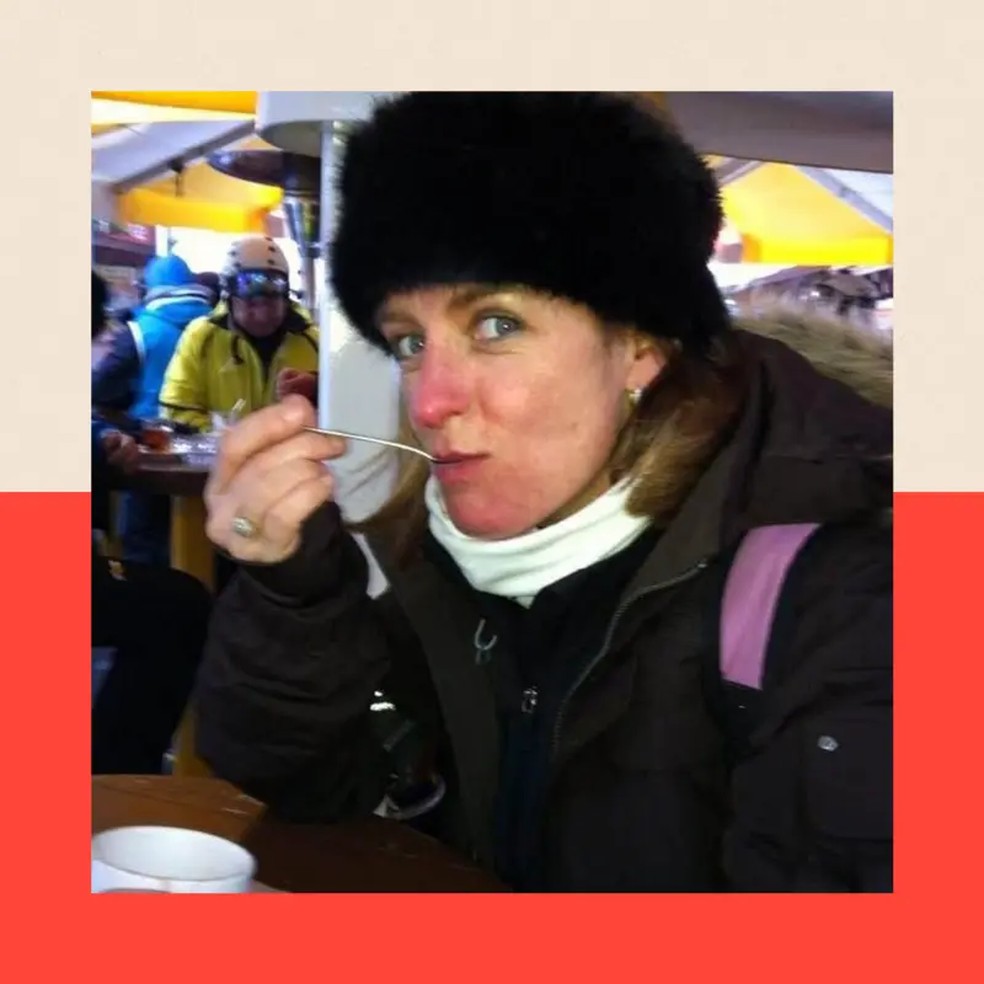 'Estou tão aliviada por ter parado de tomar [testosterona]', diz Cheryl O'Malley — Foto: BBC