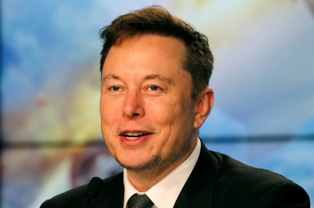 Quem é mais rico que o Elon Musk?