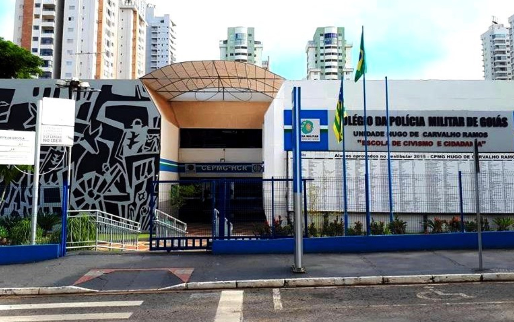 Fumaça em Goiânia: estudantes passam mal e precisam ser socorridos em escola